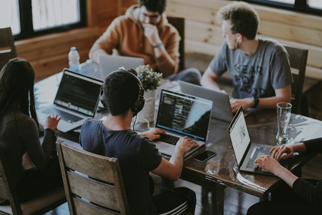 11 Managed IT Services Priorities for Companies Handling Sensitive Business Information